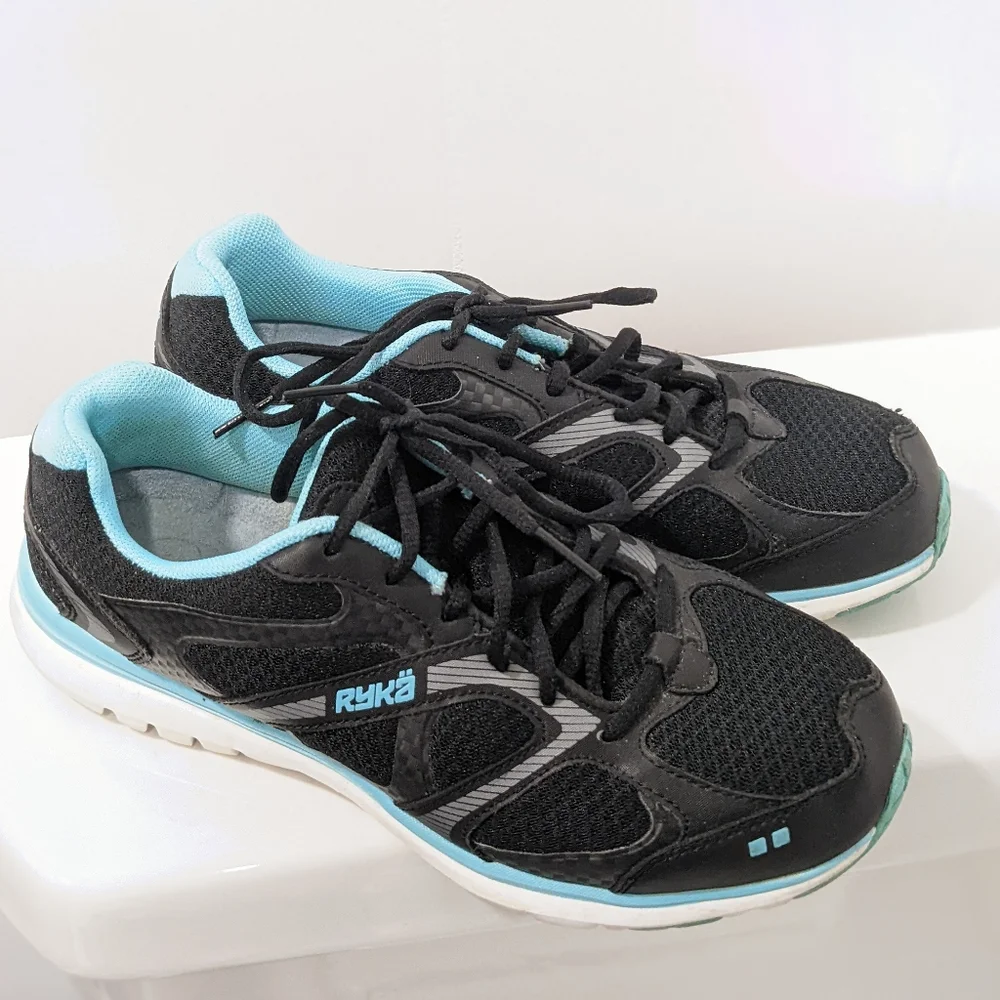 Ryka anti gravity sneakers
